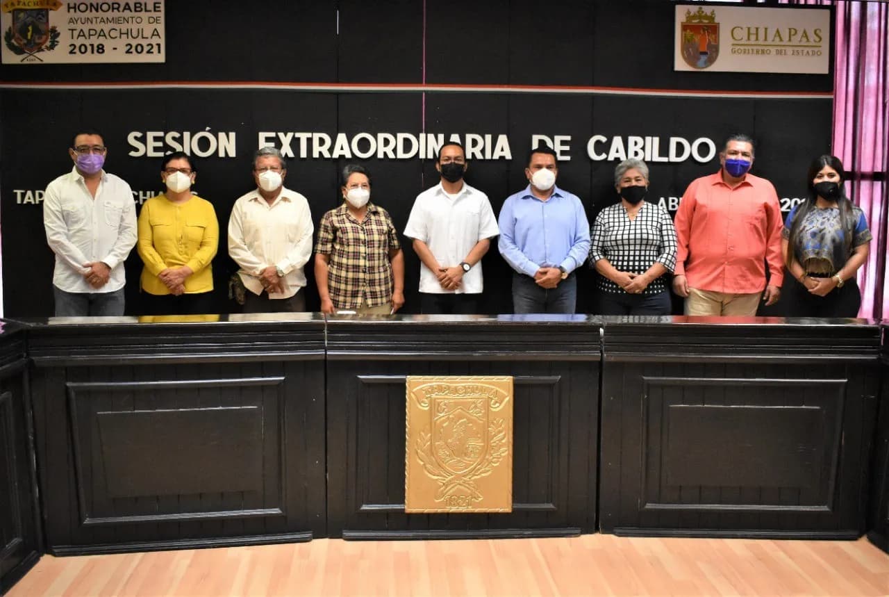 TOMAN PROTESTA DE LEY NUEVOS REGIDORES DEL AYUNTAMIENTO DE TAPACHULA