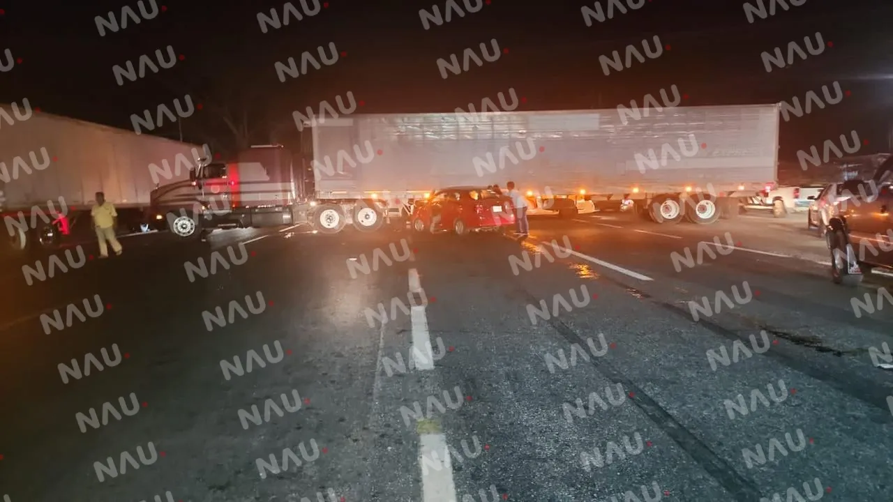 Cinco personas resultaron con lesiones leves en accidente de tránsito