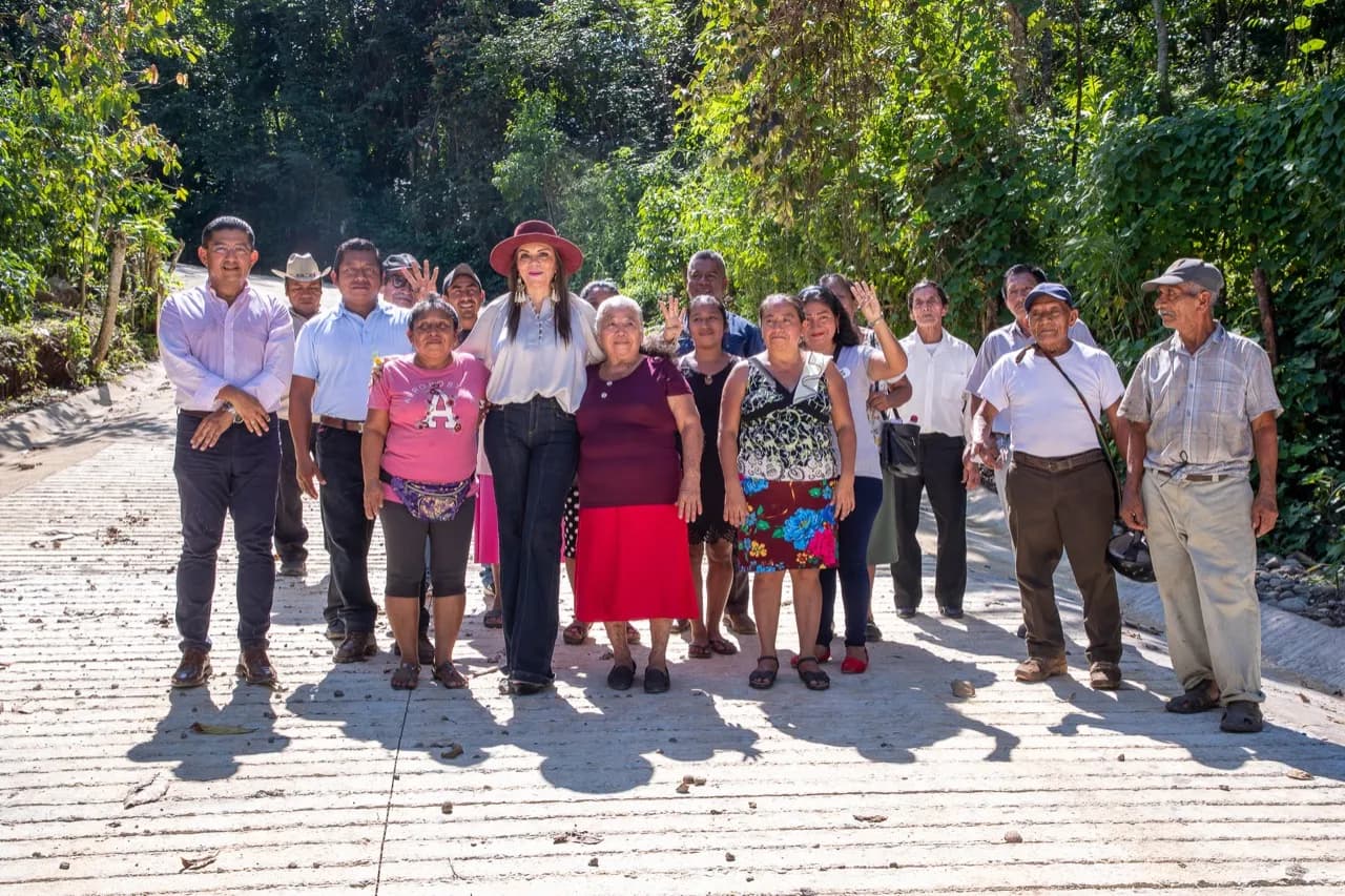 SIGUEN LAS OBRAS QUE CAMBIAN VIDAS EN LA ZONA RURAL DE TAPACHULA