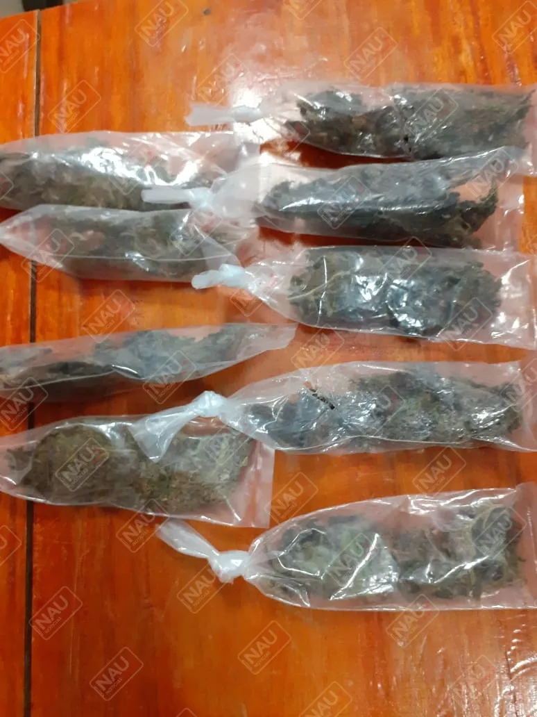 Detenido en motocicleta llevaba 9 bolsitas de marihuana