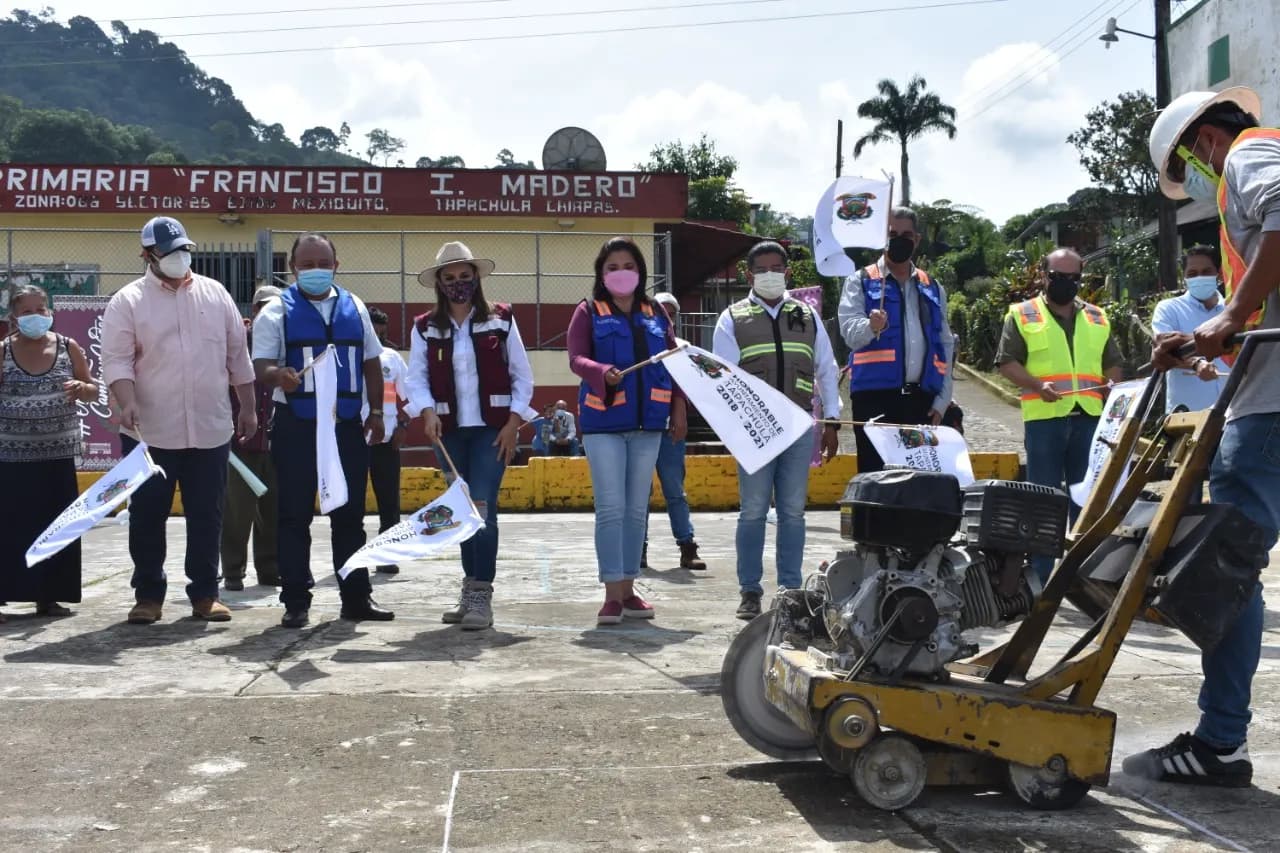 AYUNTAMIENTO DE TAPACHULA INICIA OBRAS DE BENEFICIO SOCIAL EN COMUNIDADES DE LA ZONA MEDIA ALTA