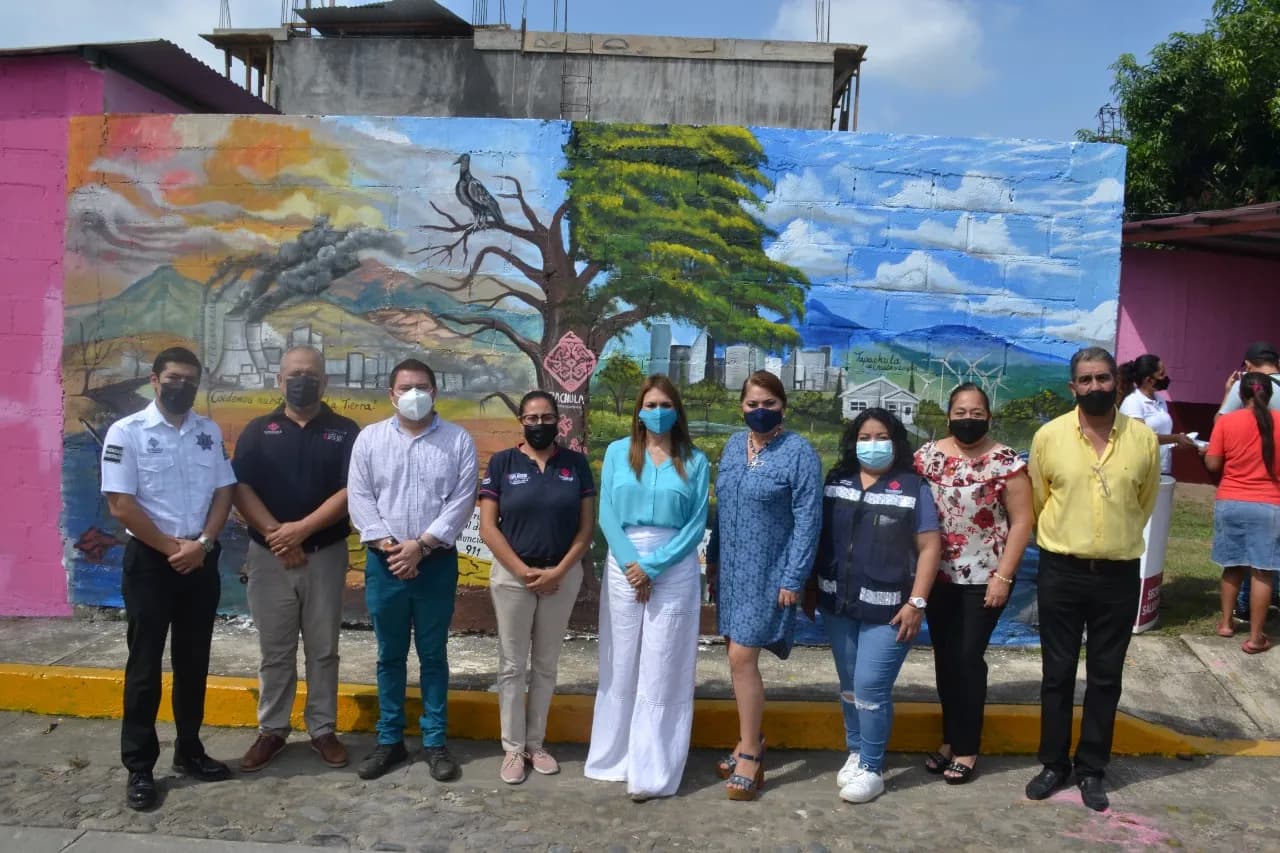 ACERCA EL AYUNTAMIENTO DE TAPACHULA SERVICIOS DE SALUD INTEGRAL A COLONIAS