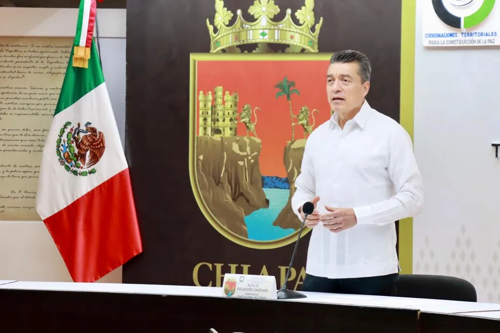 Aeronaves oficiales están para atender la seguridad, protección civil y salud del pueblo: Rutilio Escandón