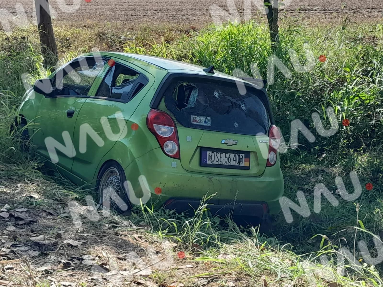 ASESINAN A 2 PERSONAS SOBRE LA CARRETERA DE TERRACERIA AL MANZANO