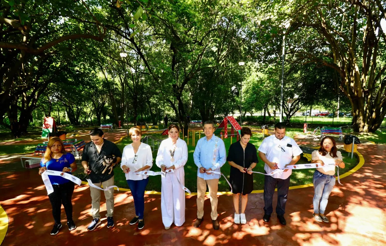 En Tapachula, Rutilio Escandón inaugura área de esparcimiento canino del Parque Ecológico
