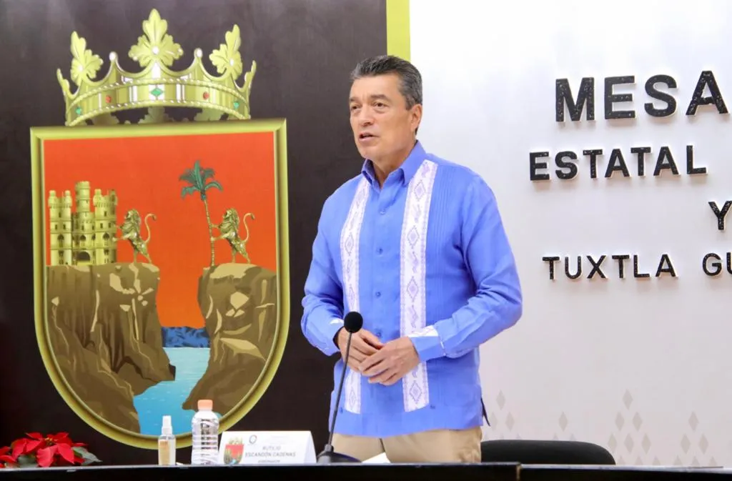 Aeronaves oficiales superan horas de vuelo del anterior gobierno; pero ahora en ayuda al pueblo: Rutilio Escandón