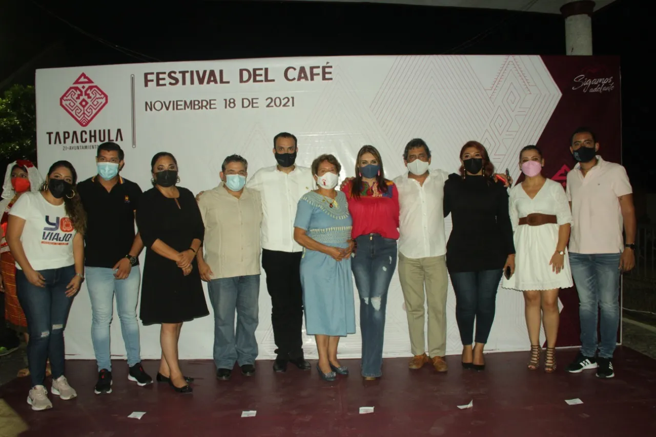 SE REALIZÓ EL FESTIVAL DEL CAFÉ EN PARQUE BICENTENARIO