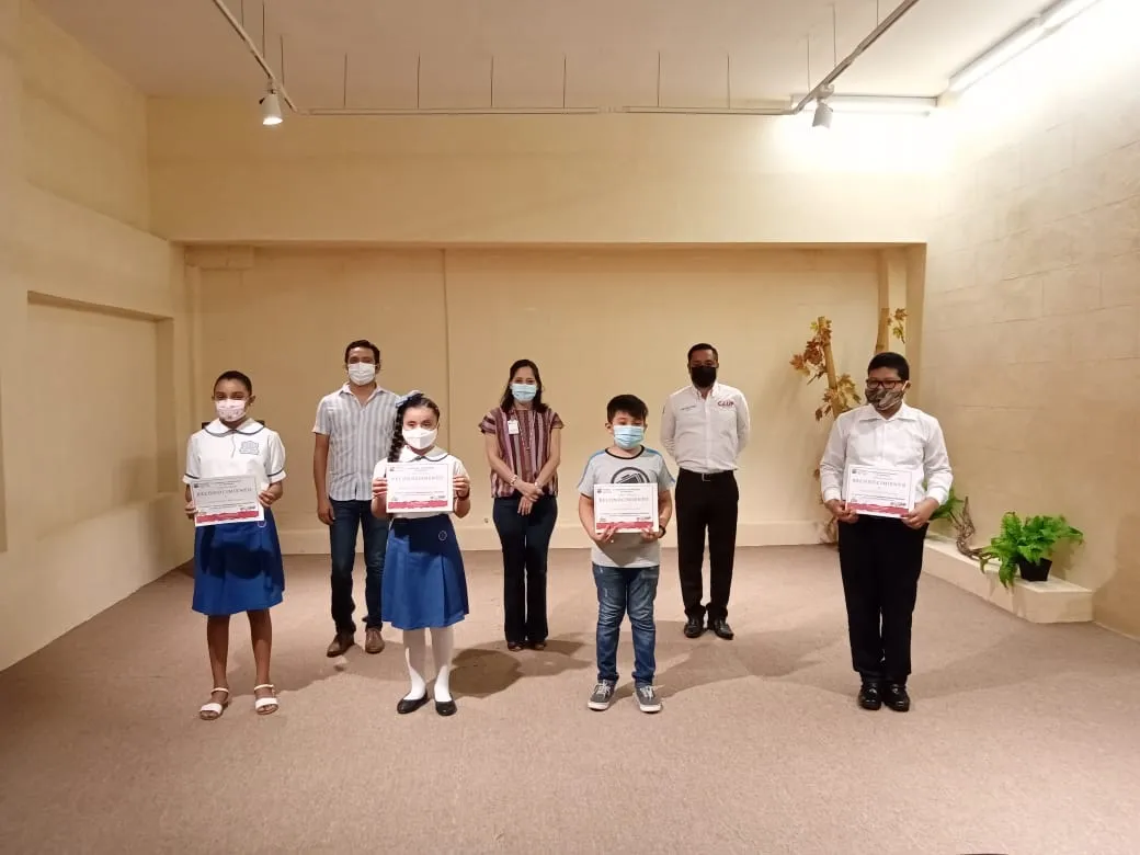 AYUNTAMIENTO DE TAPACHULA RECONOCE A ALUMNOS QUE REPRESENTARÁN A CHIAPAS EN OLIMPIADA DE MATEMÀTICAS
