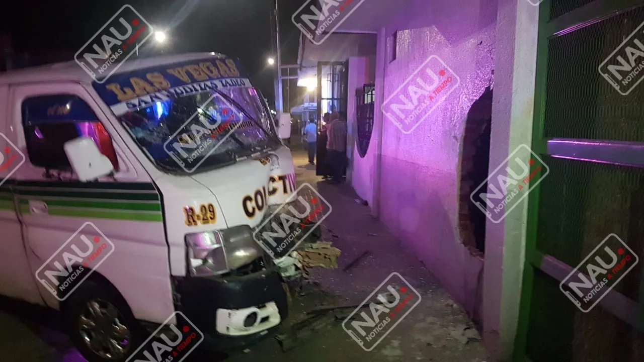 Combista en estado de ebriedad se estrelló contra una casa