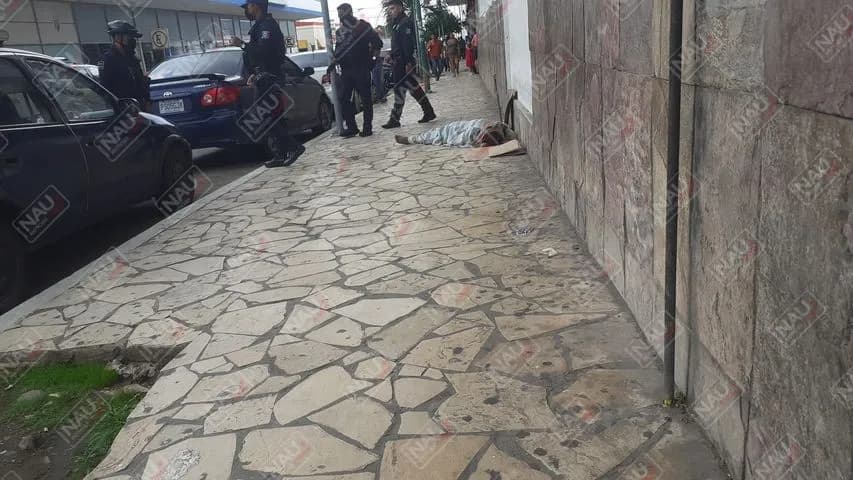 Muere indigente en la via pública