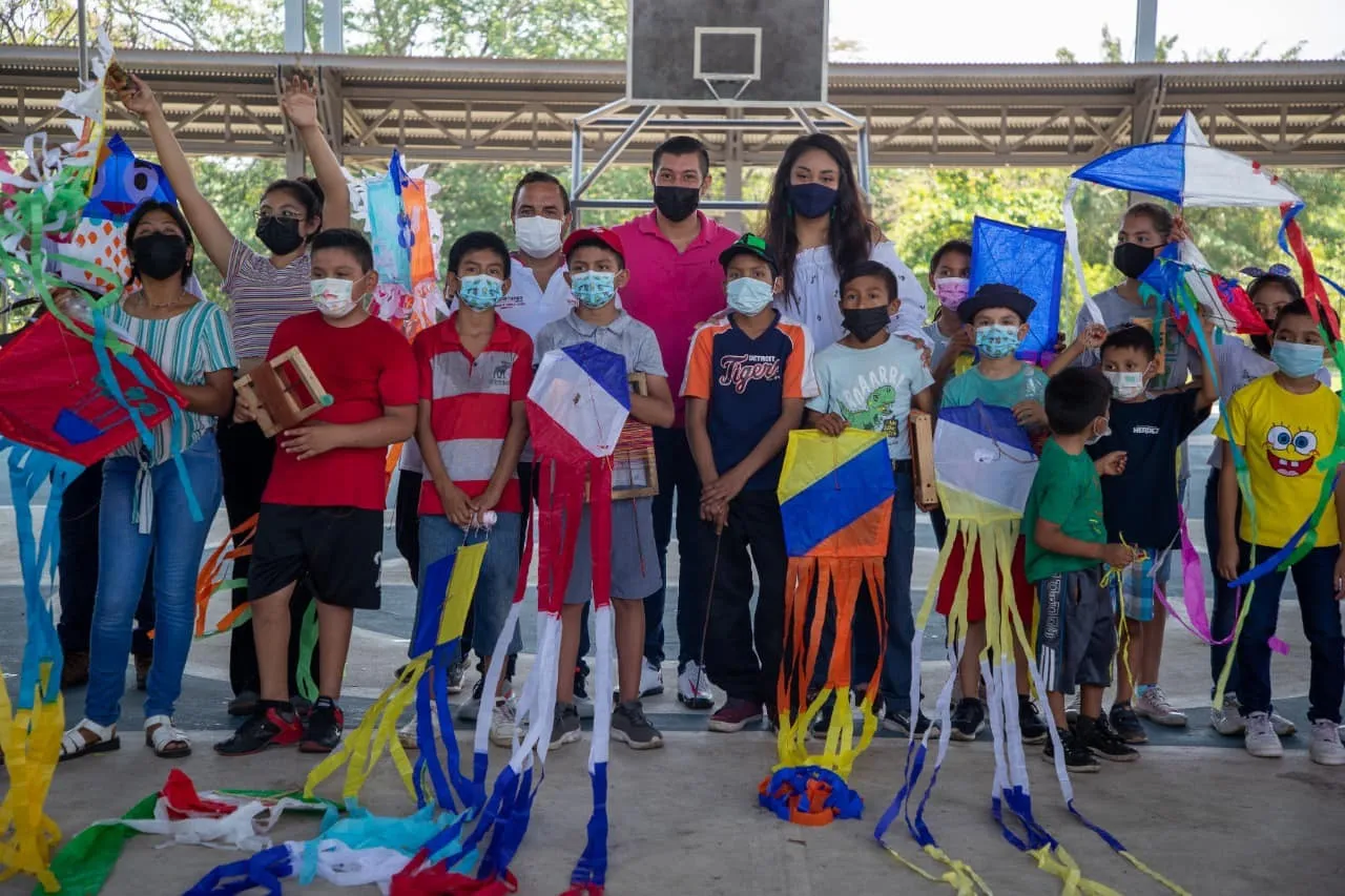 SE REALIZA EL PRIMER CONCURSO DE BARRILETE EN TAPACHULA