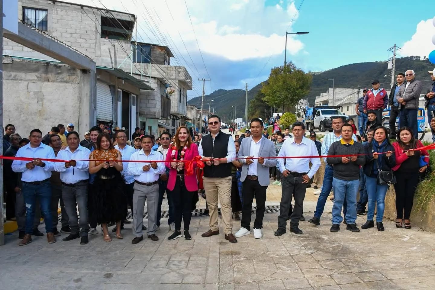 Inauguran la Calle Damasco en la Colonia Nueva Esperanza; fortalecen infraestructura vial en la Zona Norte