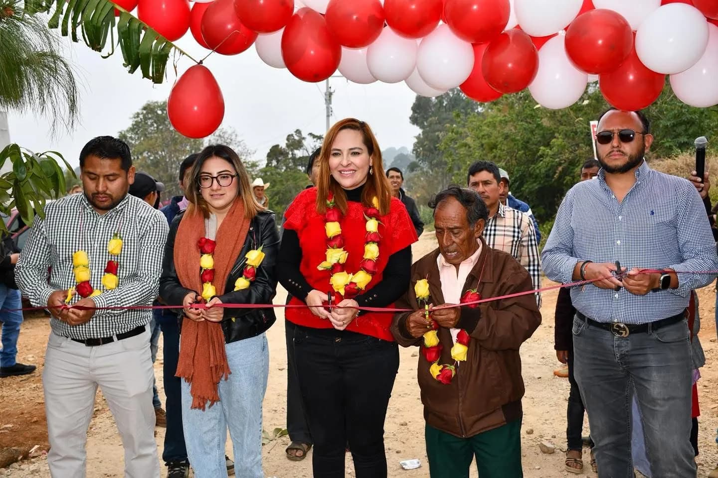 Agradecen a Fabiola Ricci la ampliación de electrificación en La Lagunita