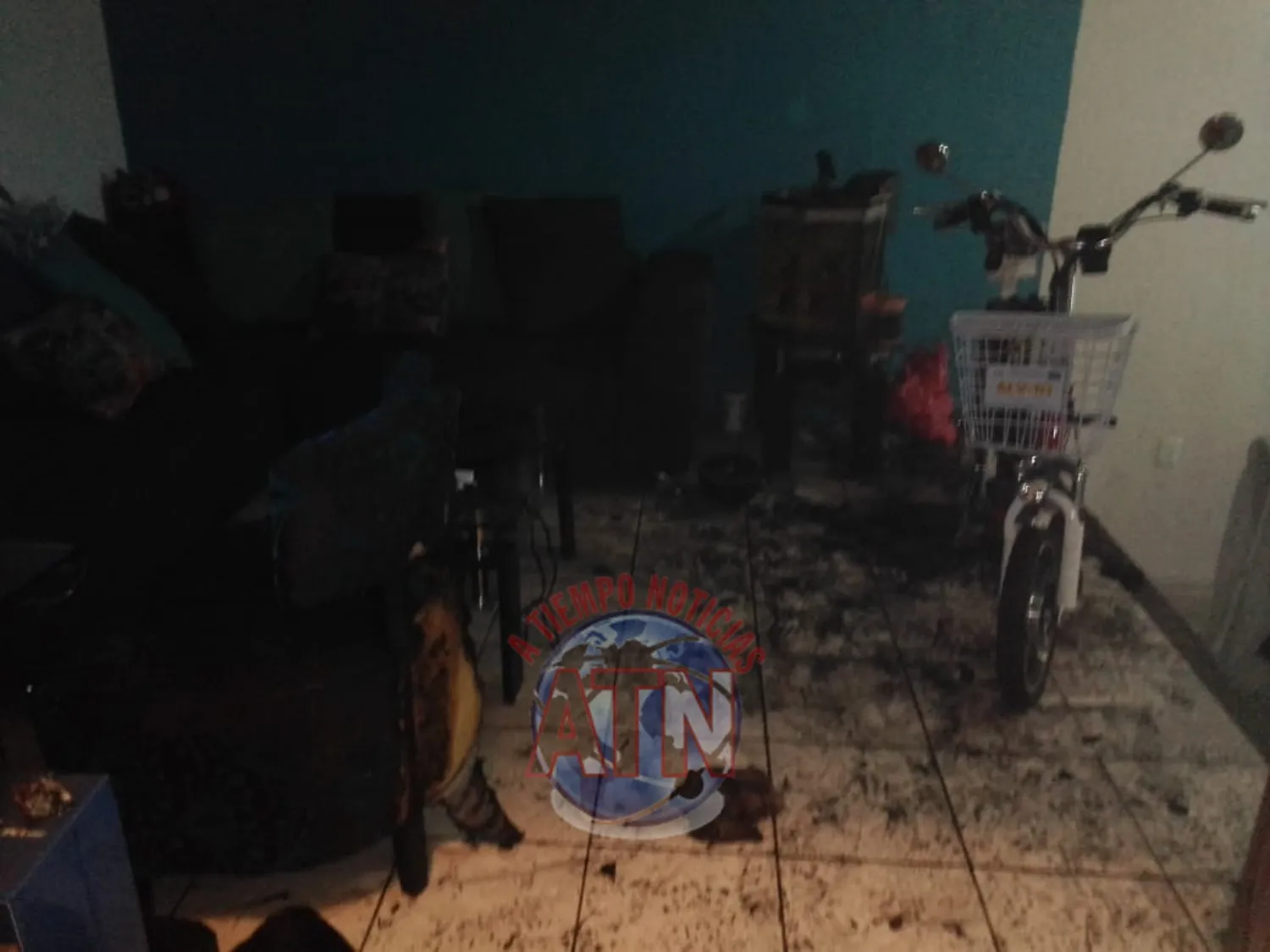 Sofocan incendio en Fraccionamiento Las Rosas del Tacana