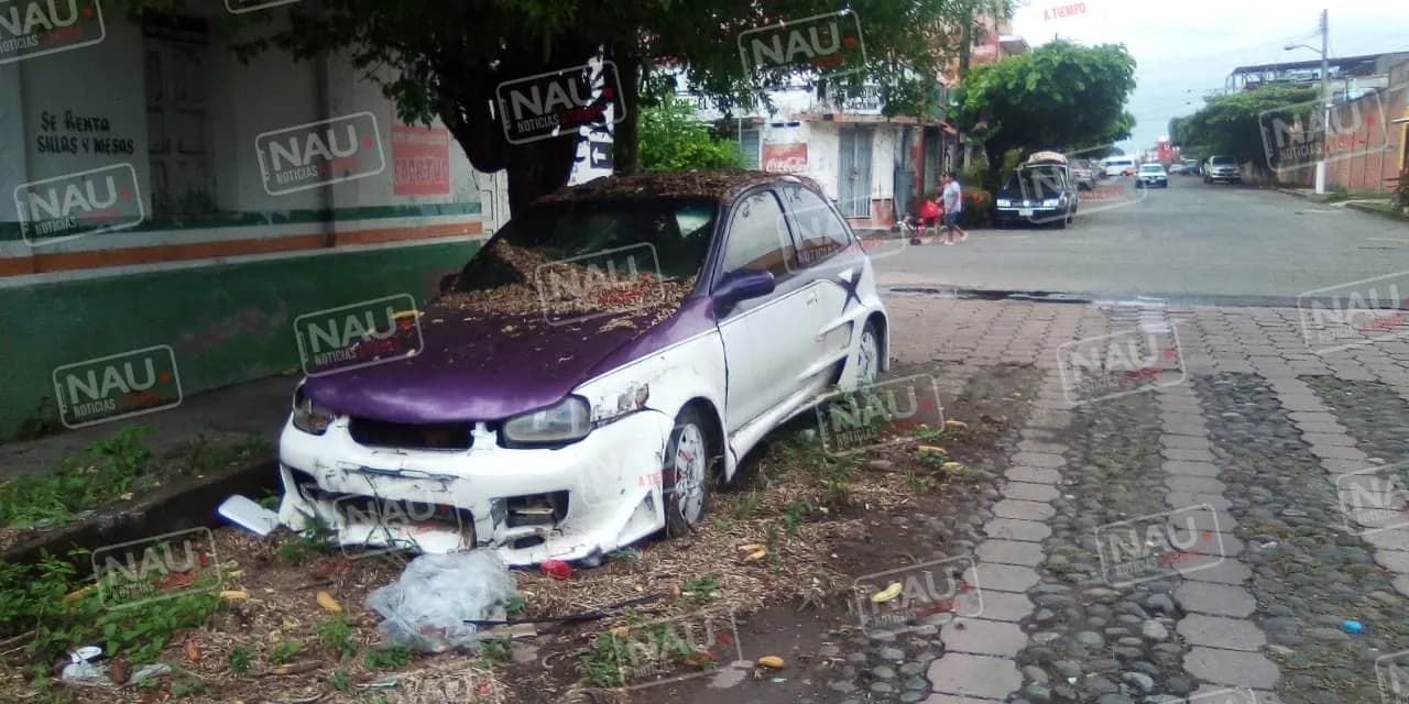 Seis vehículos fueron abandonados en la vía publica