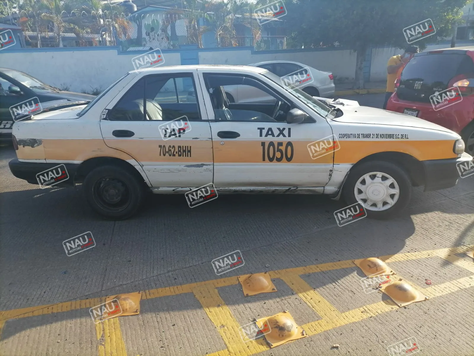 Taxista colisiona por alcance.