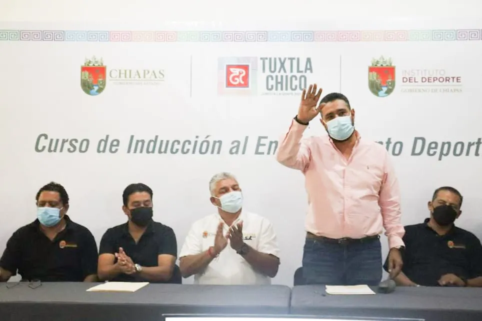 Tuxtla Chico punta de lanza en capacitación de entrenamiento deportivo