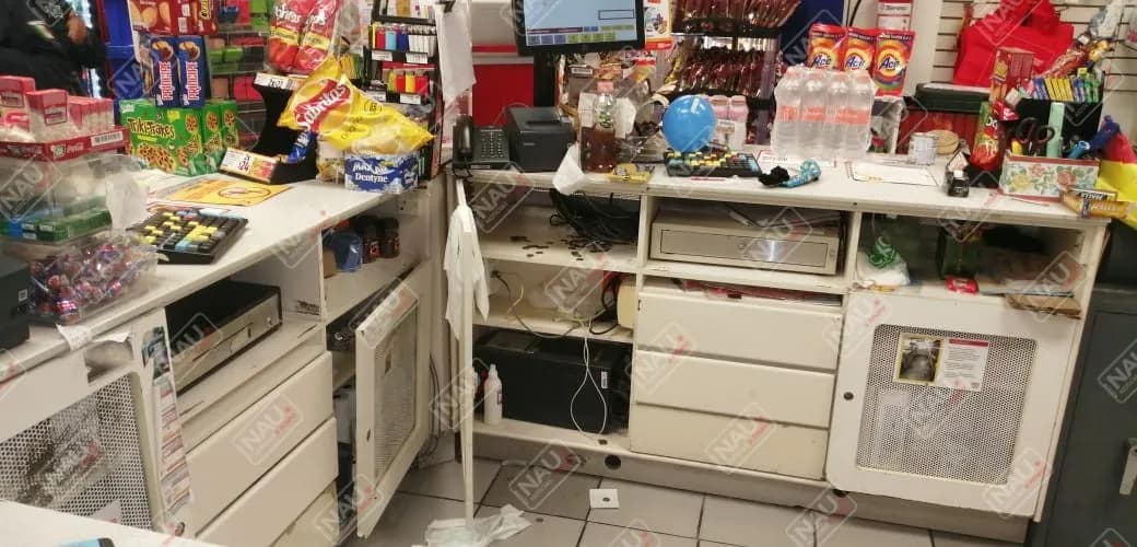 Asaltan tienda Oxxo