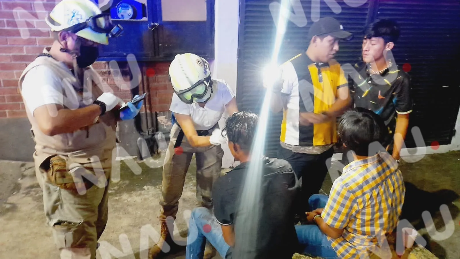 Golpean a sujeto fuera del bar la Original