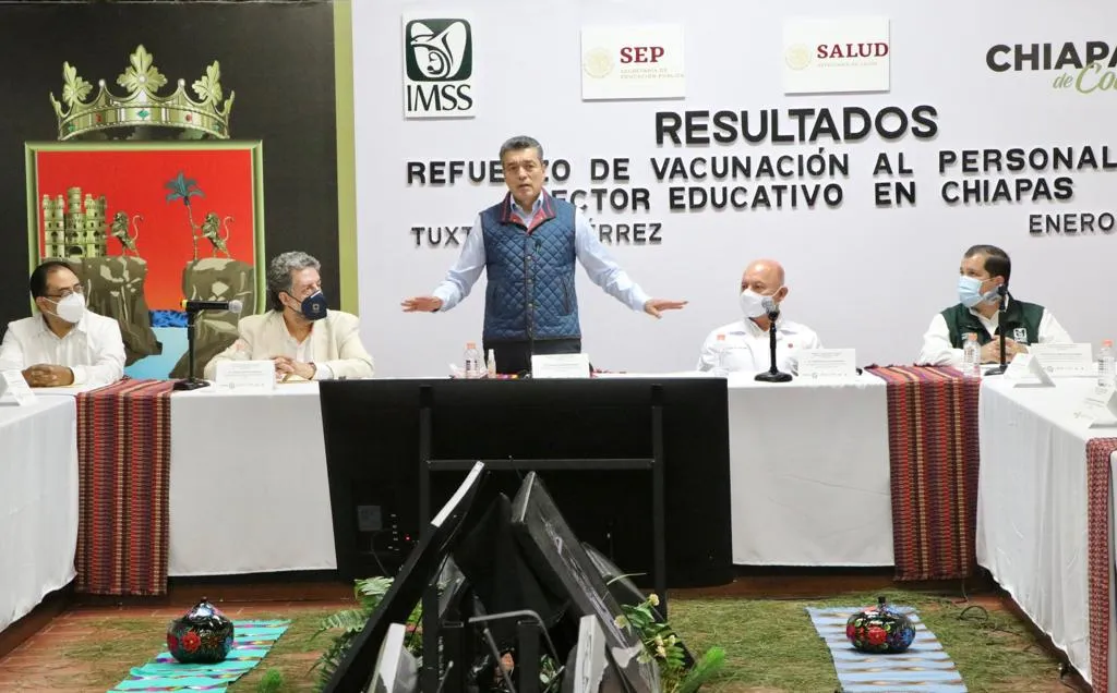 Rutilio Escandón anuncia ampliación de Jornada de Refuerzo de Vacunación a personal educativo en Chiapas