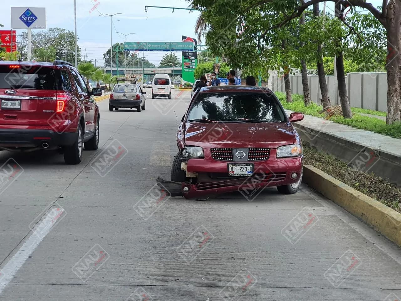 Solo daños materiales en accidente en la 4ª sur