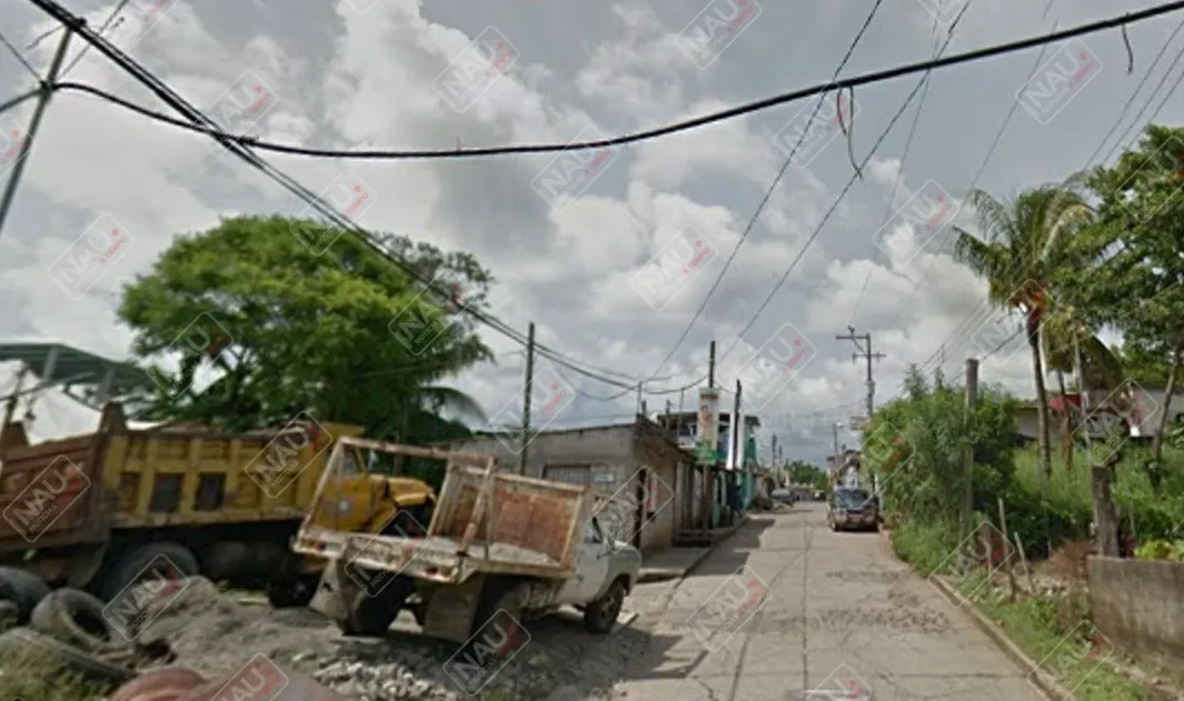 Catrachos asaltan a una persona y se roban 25 mil pesos