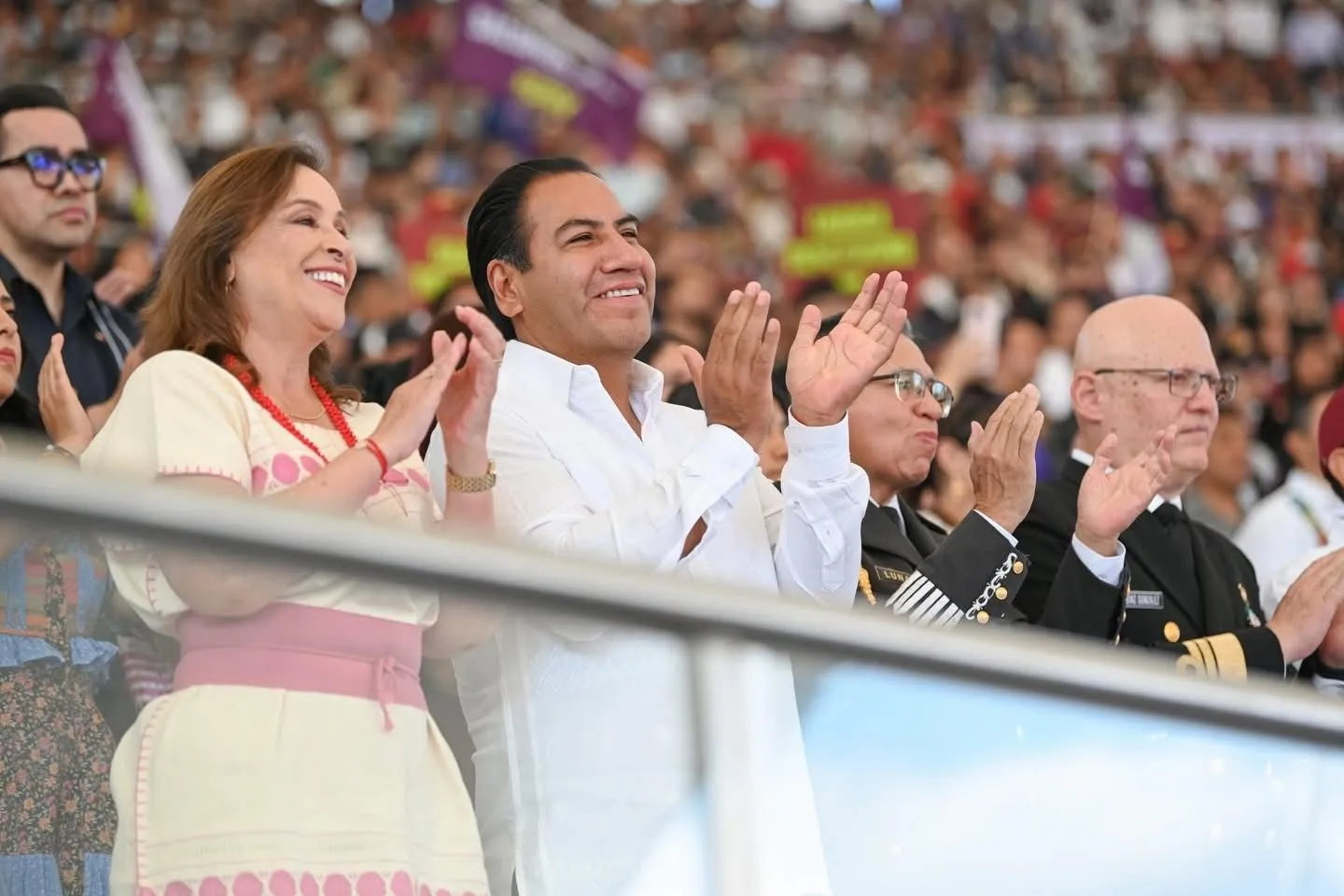 Asiste Eduardo Ramírez al Tercer Informe del gobernador de Oaxaca, Salomón Jara