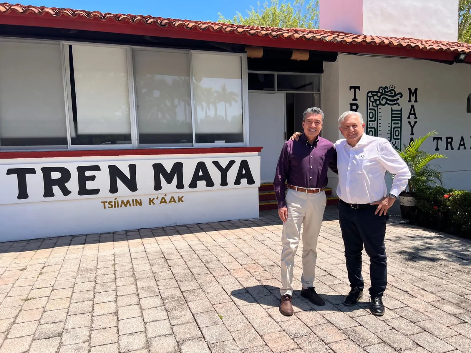 Acompaña Rutilio Escandón al presidente AMLO en reunión de evaluación del Tramo 1 del Tren Maya