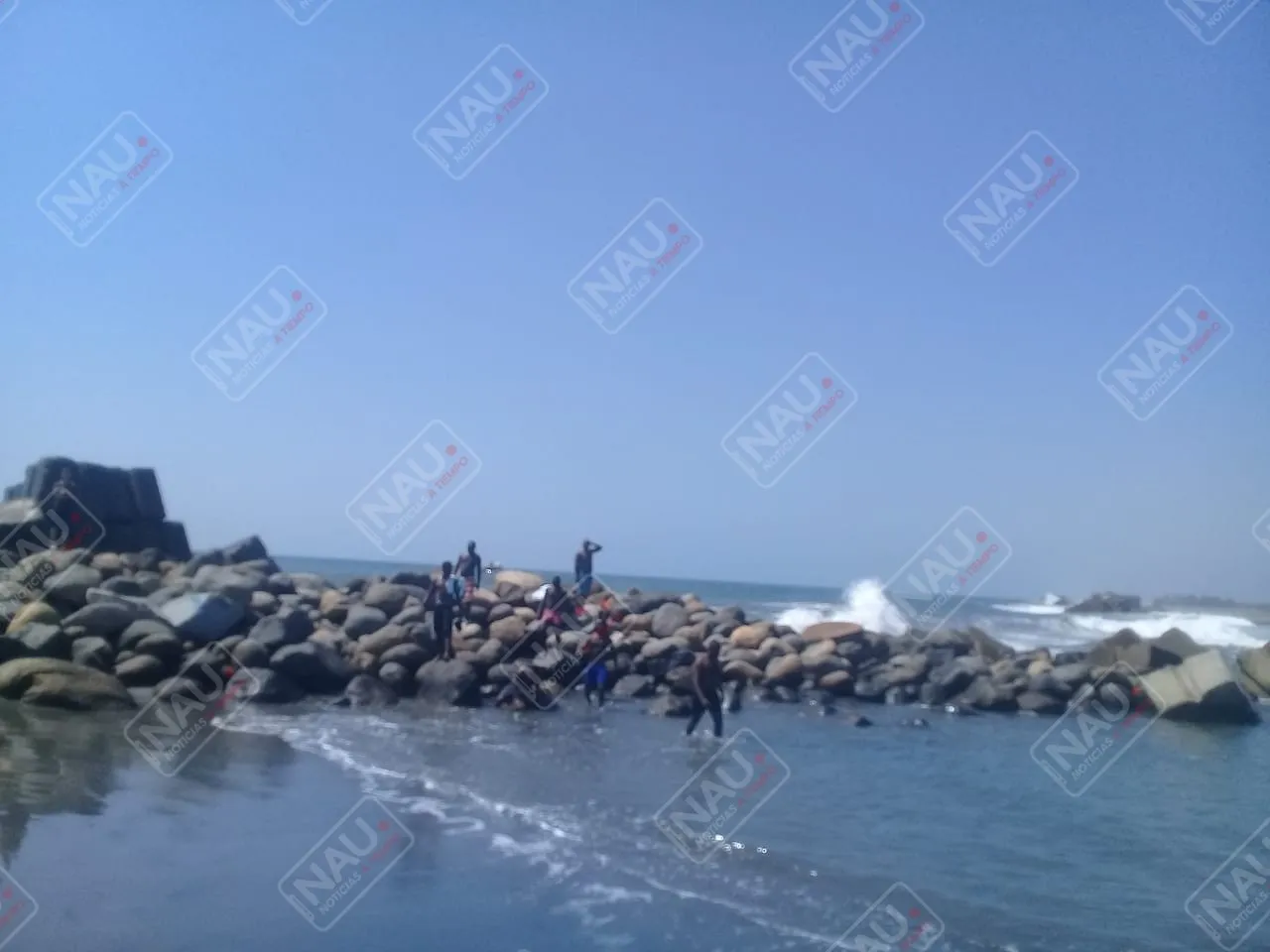 Haitiano es tragado por las olas de las playas de San Benito en Puerto Madero