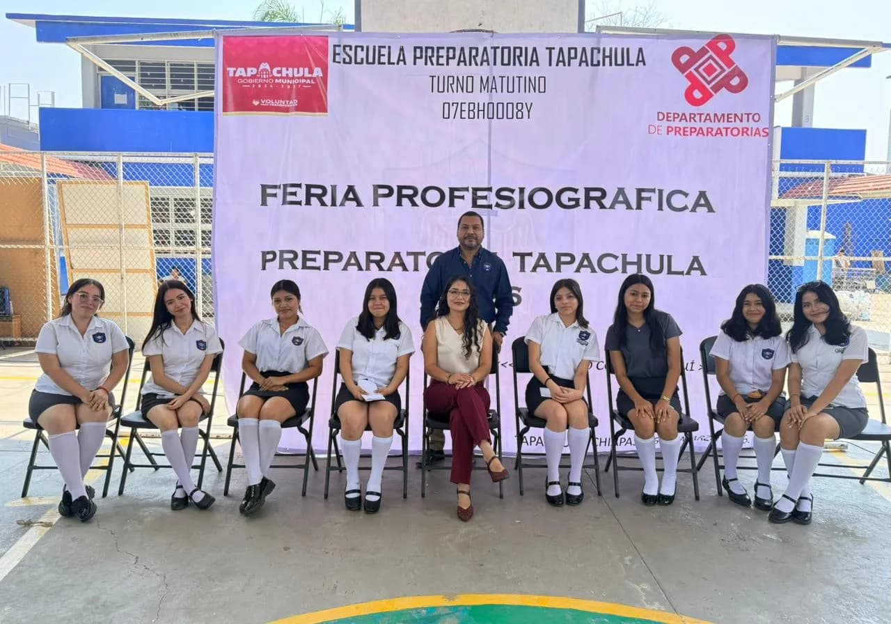 Ayuntamiento de Tapachula participa en Feria Profesiográfica 2026