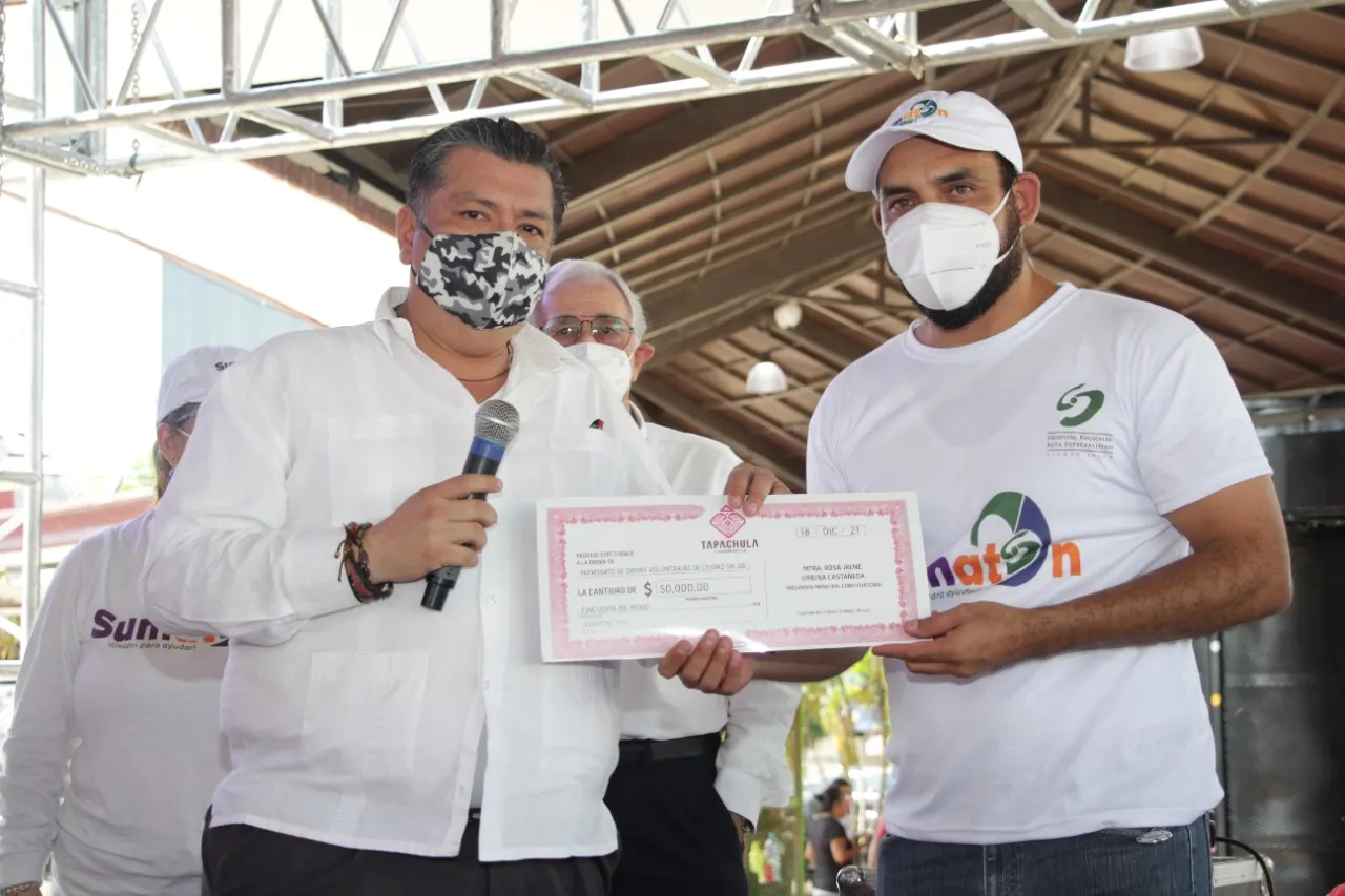 AYUNTAMIENTO DE TAPACHULA HACE DONATIVOS AL SUMATÓN