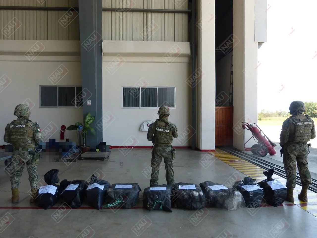 Vinculan a 7 personas que transportaban tonelada y media de cocaína