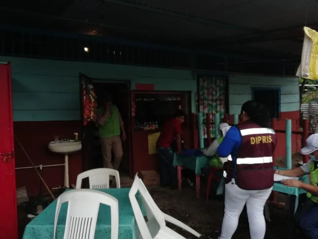 Continúa FGE Operativo de Verificación de Bares, Cantinas y Similares en Tapachula