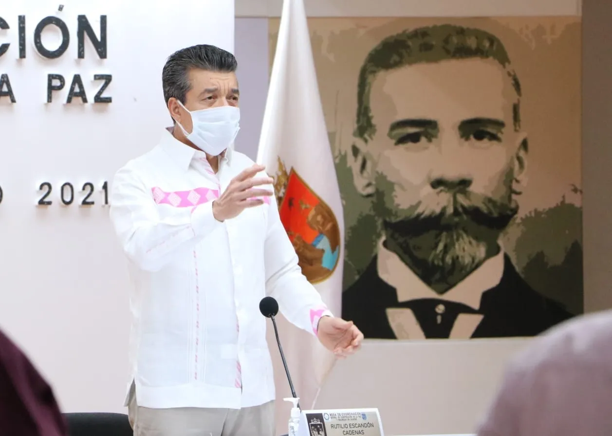 Llaman a estudiantes normalistas a evitar la violencia y enfocarse en su preparación profesional