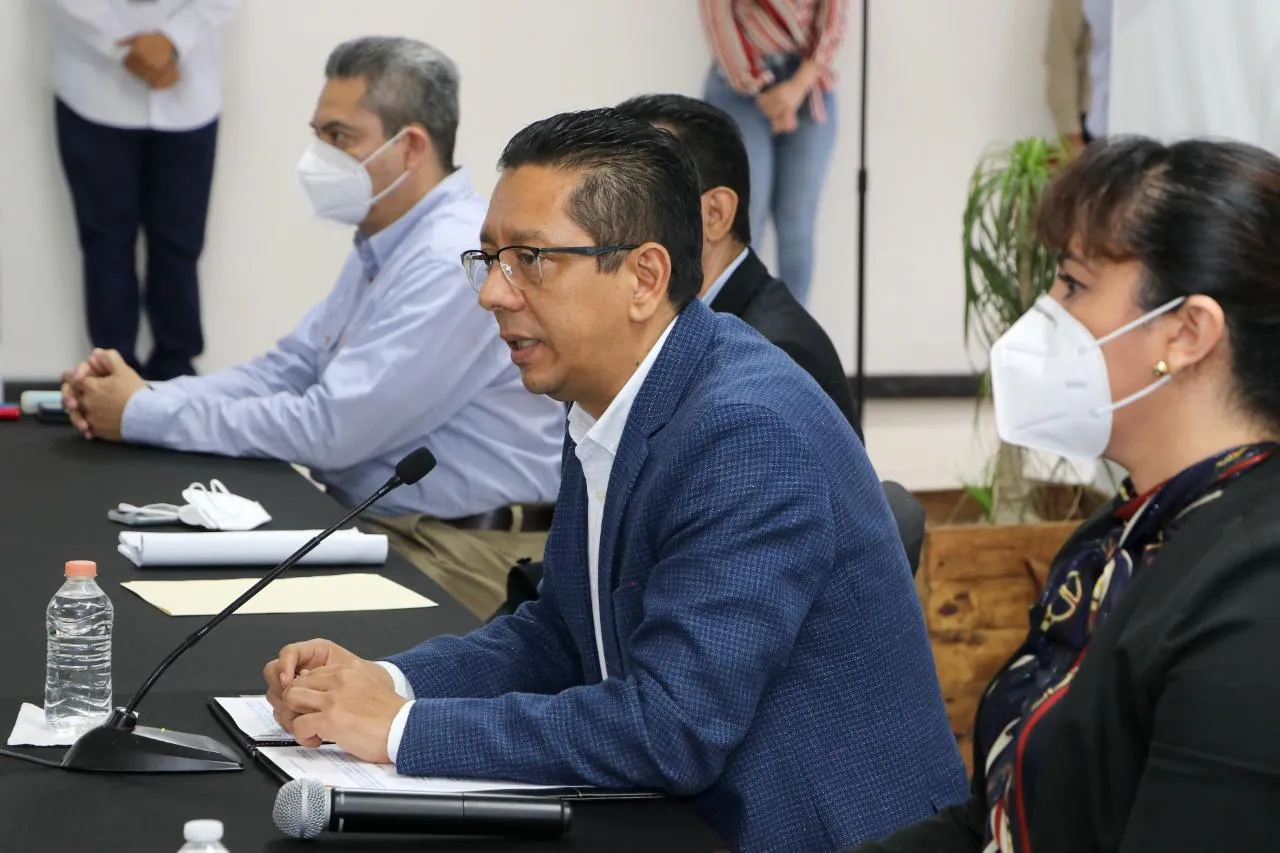 Exhorta Llaven a servidores públicos a fortalecer el combate a la corrupción