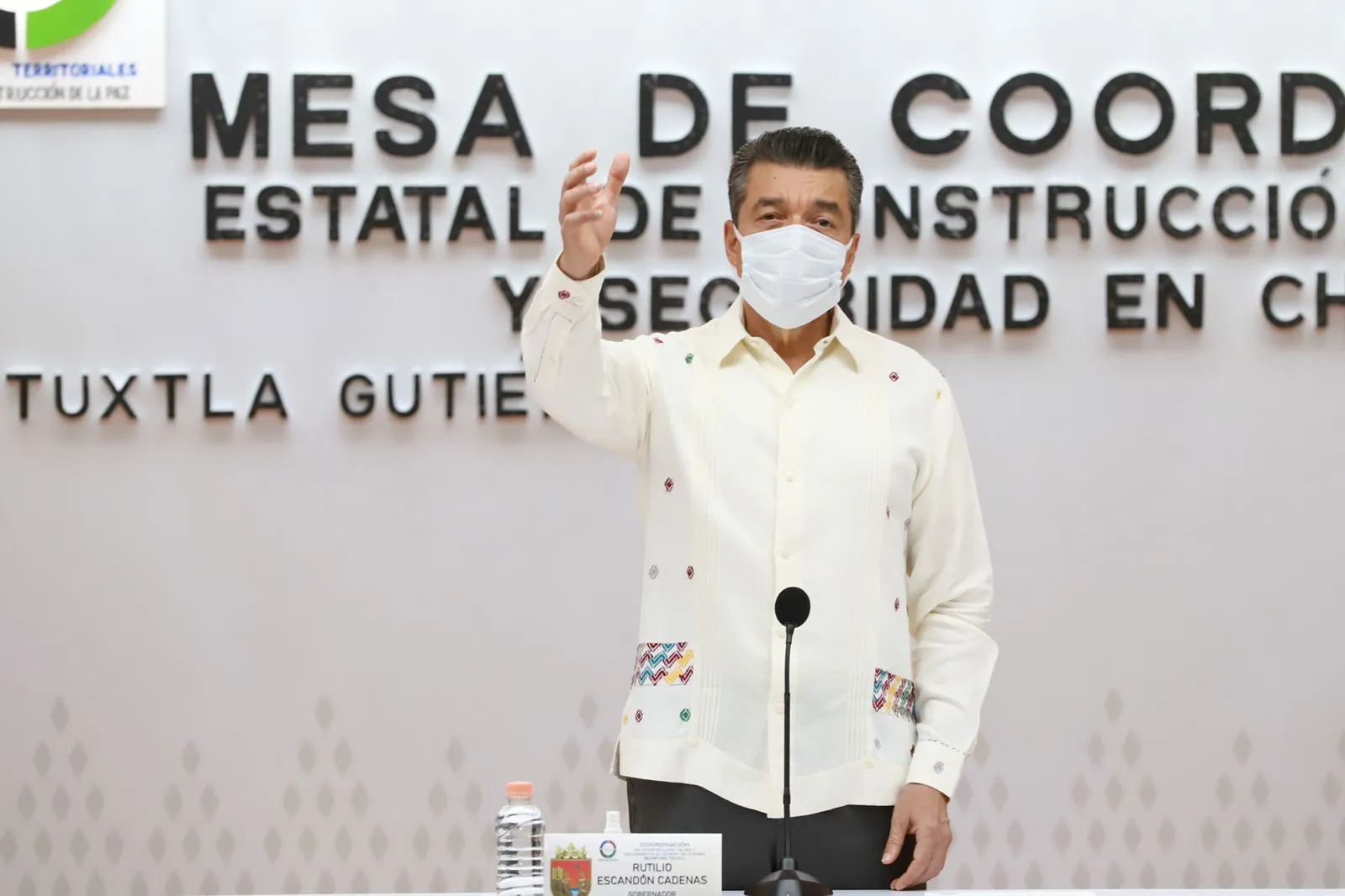 Arriban 106 mil 840 vacunas anticovid para avanzar en la inmunización en Chiapas: Rutilio Escandón