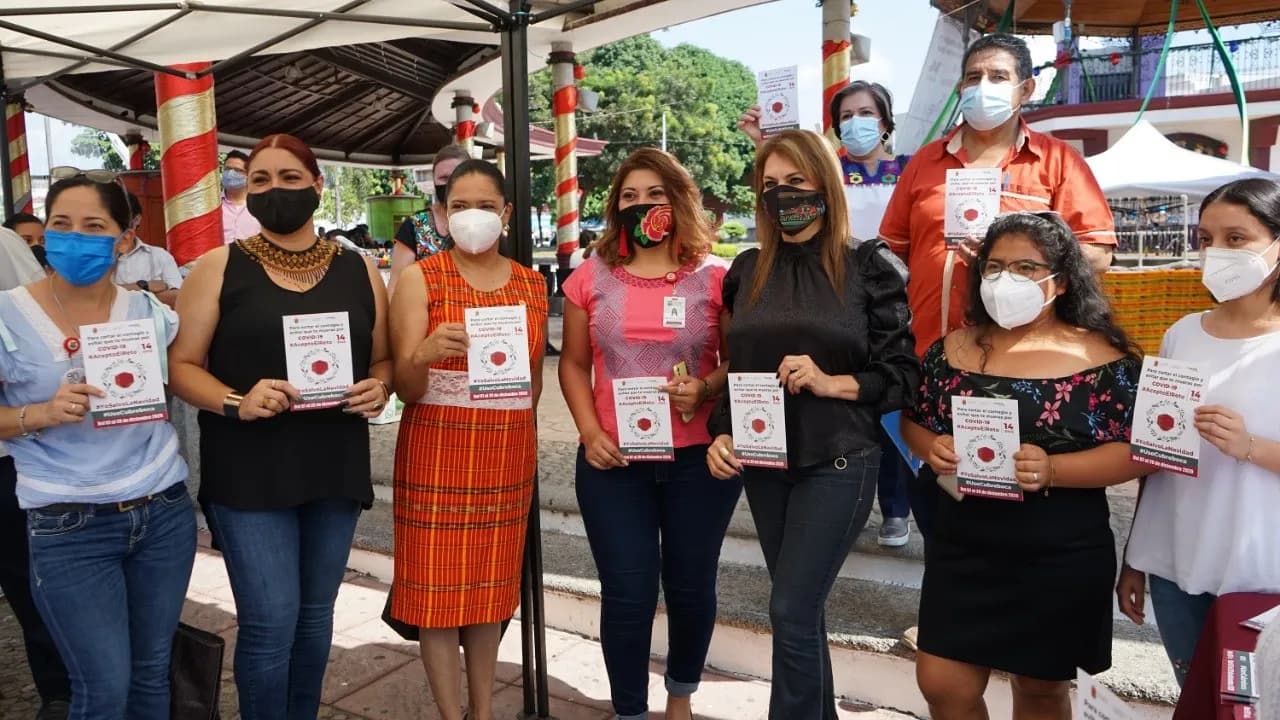 AYUNTAMIENTO DE TAPACHULA INAUGURA MUESTRA ARTESANAL DECEMBRINA 2020