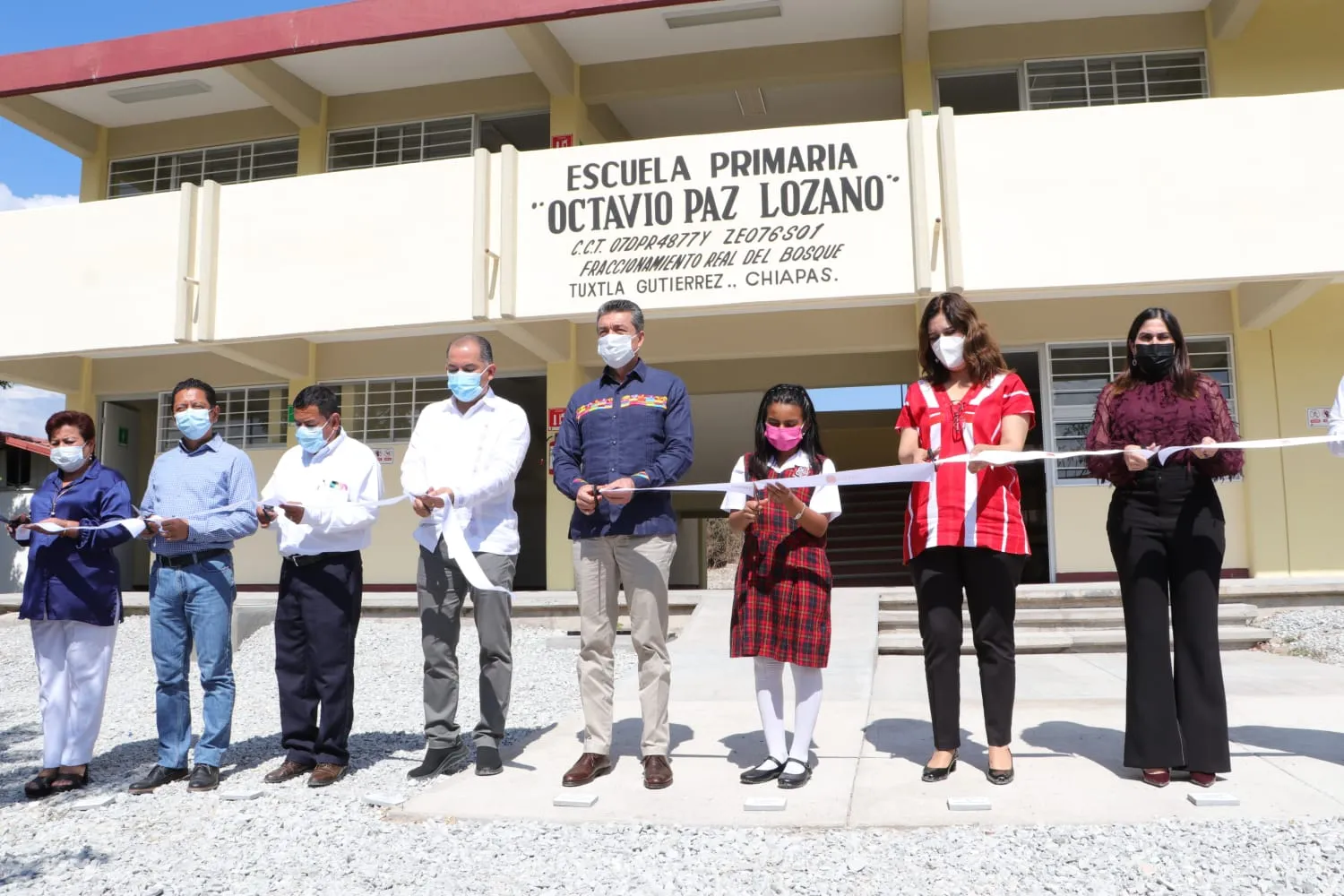 En Tuxtla Gutiérrez, Rutilio Escandón inaugura obras en Escuela Primaria “Octavio Paz Lozano” de Real del Bosque