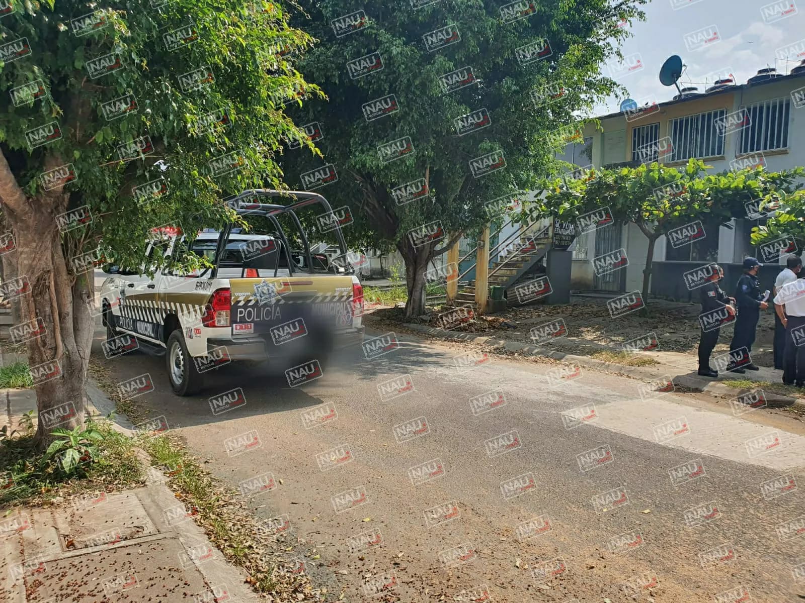 Delincuentes entran a robar a la casa de una mujer policía en Tapachula.