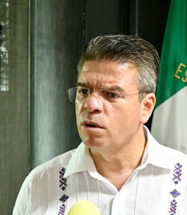 Sociedad está cansada del actuar de normalistas; piden su reubicación: Ismael Brito