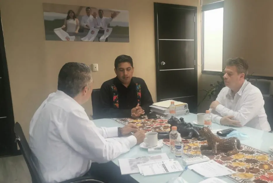 La atención de gobierno permanece para Aldama y Chenalhó: Brito