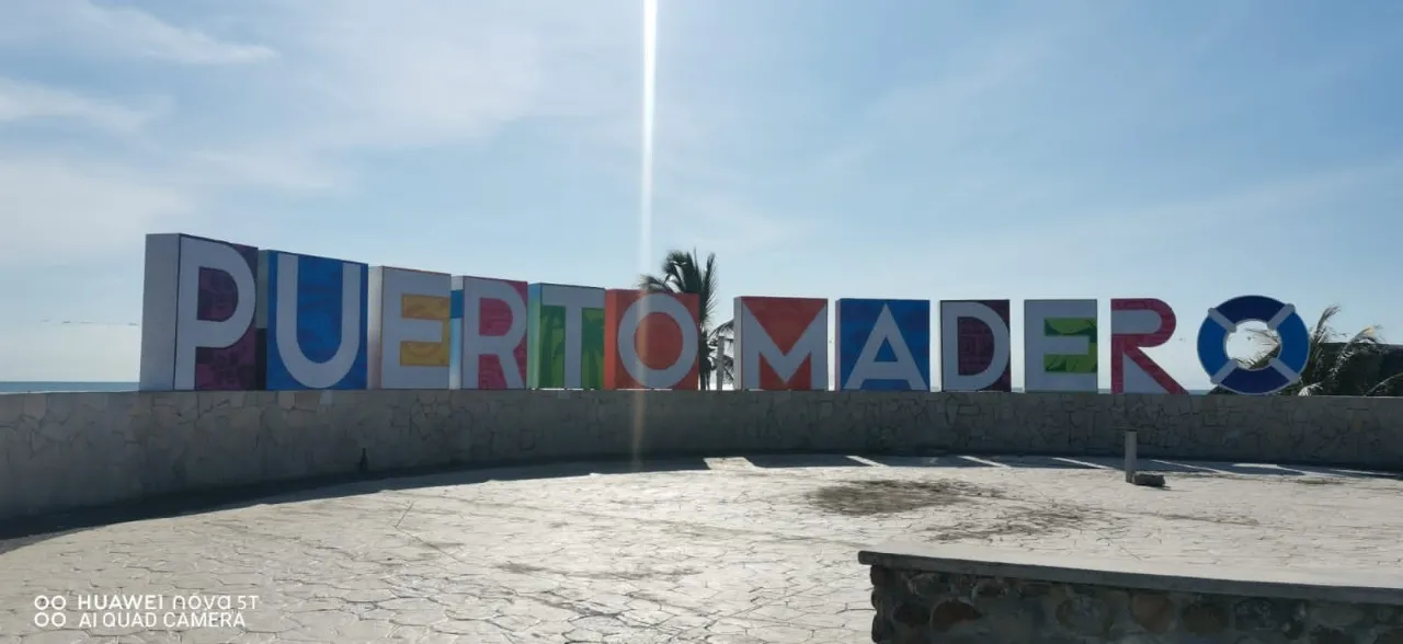 SE RENUEVAN LETRAS DE PUERTO MADERO