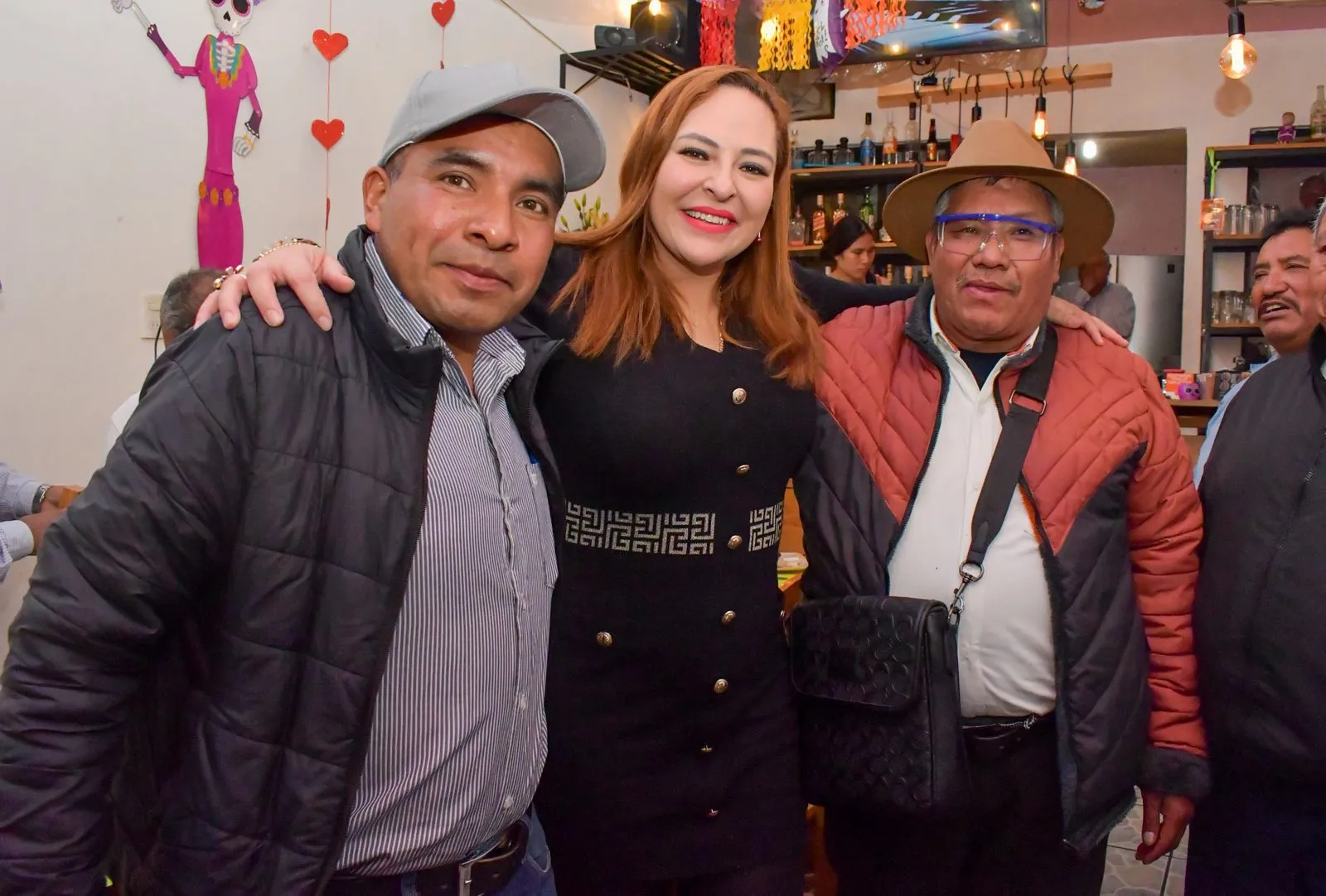 Fabiola Ricci refrenda su compromiso con el gremio de aseadores de calzado de San Cristóbal
