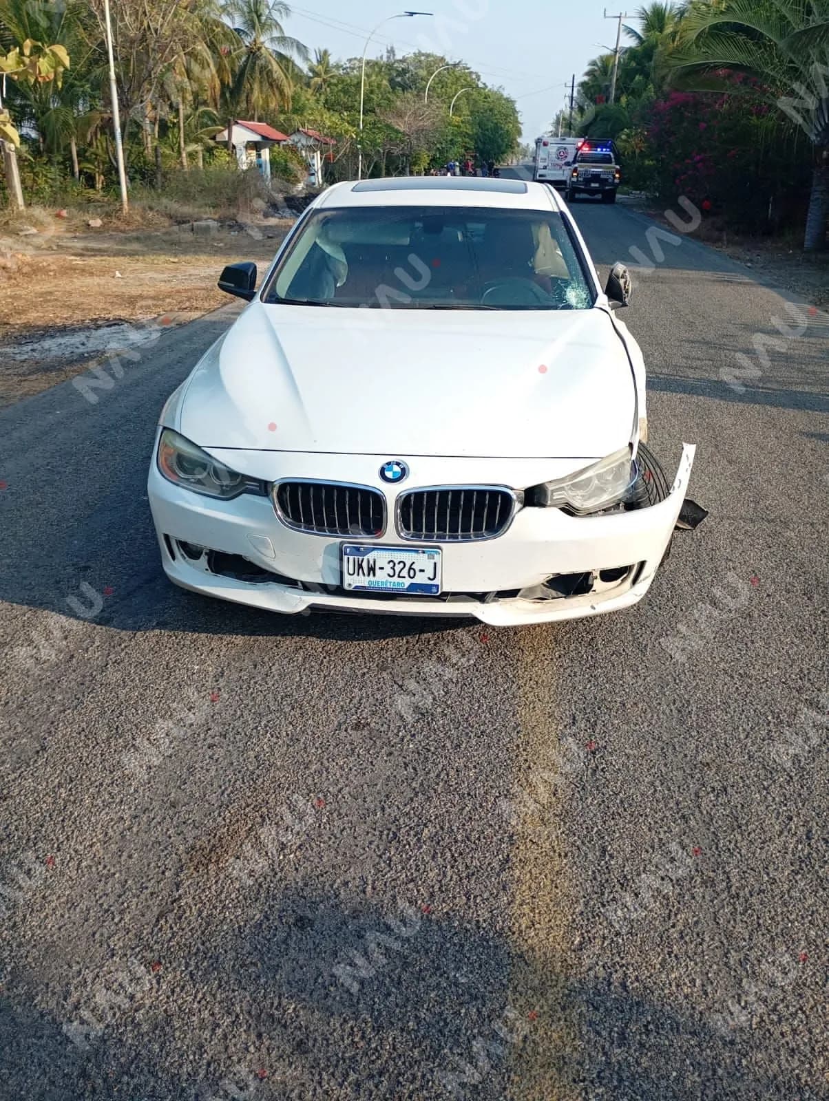 Motociclista resulta lesionado en choque contra BMW en carretera a Playa Linda