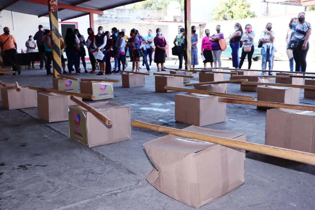 DIF TAPACHULA PROMUEVE LA PRODUCCIÓN DE ALIMENTOS CON HUERTOS FAMILIARES