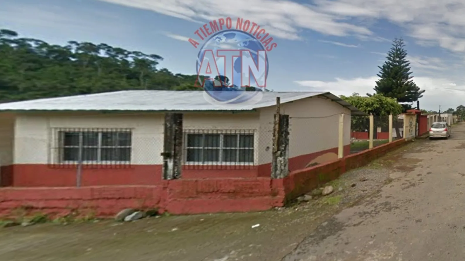 Entran a robar a una escuela telesecundaria en la zona alta