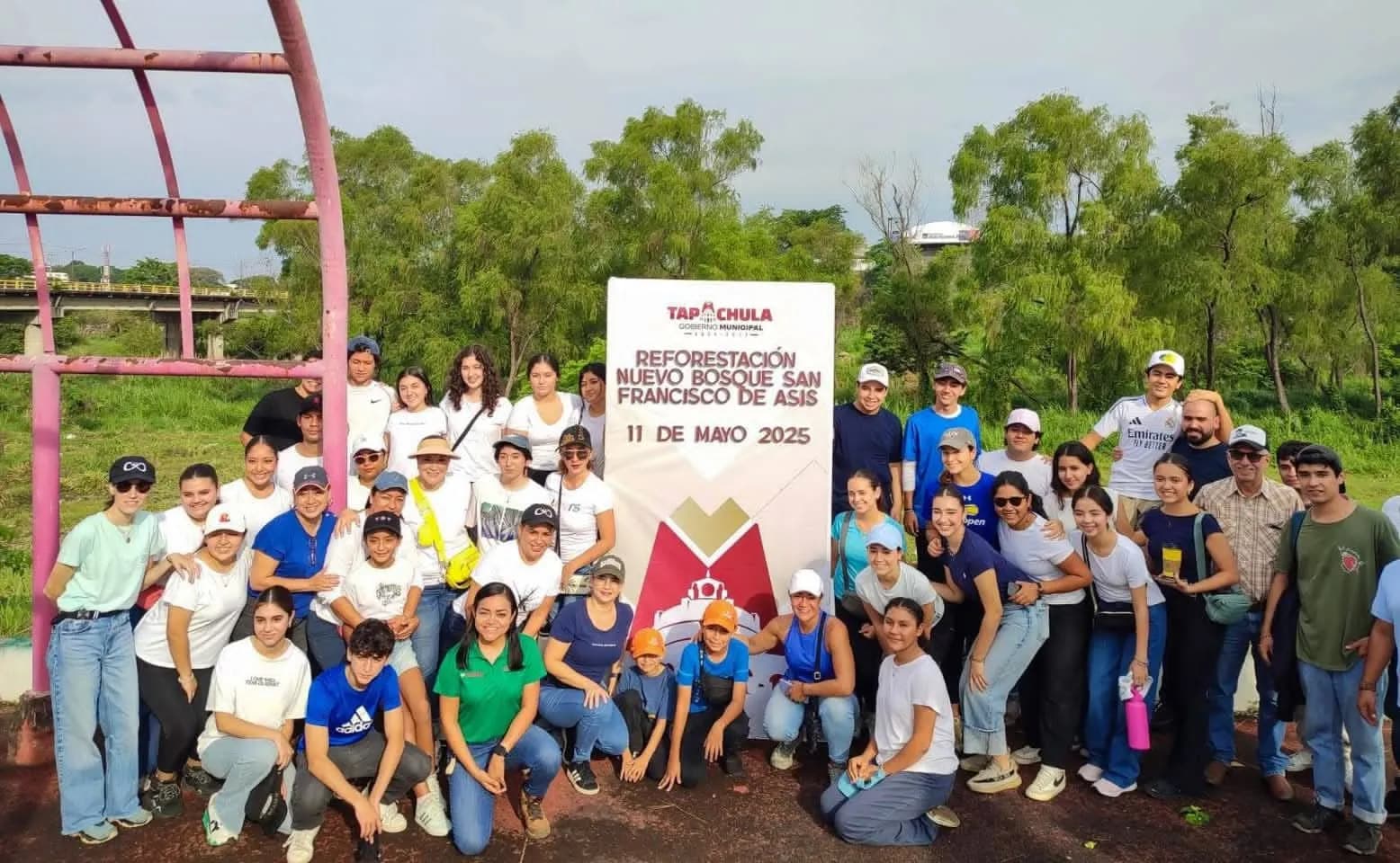 Ayuntamiento de Tapachula Promueve la Reforestación en el Área Urbana