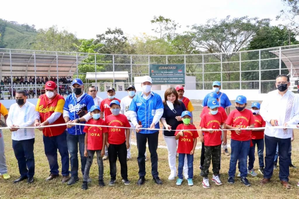 Con espacios deportivos dignos y funcionales se fortalece la salud y la convivencia social: Gobernador