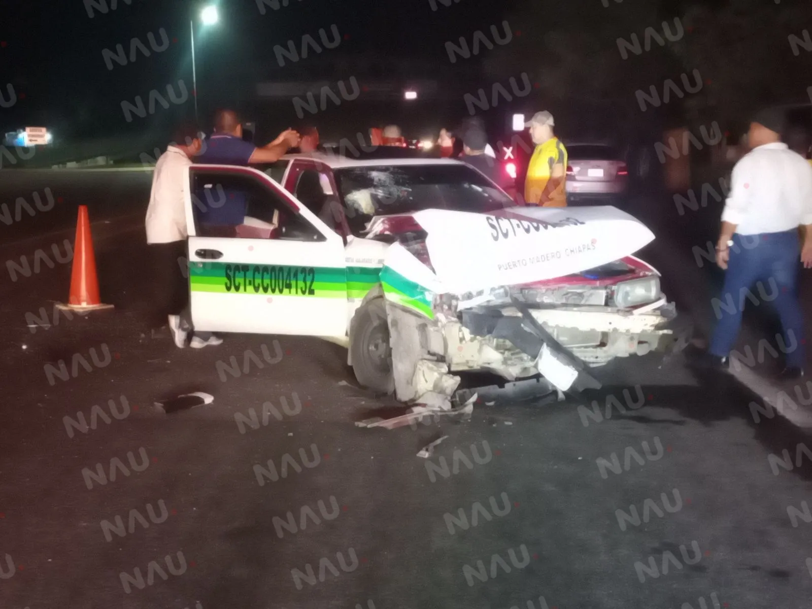 Choque en Tapachula deja tres heridos y cuantiosos daños materiales
