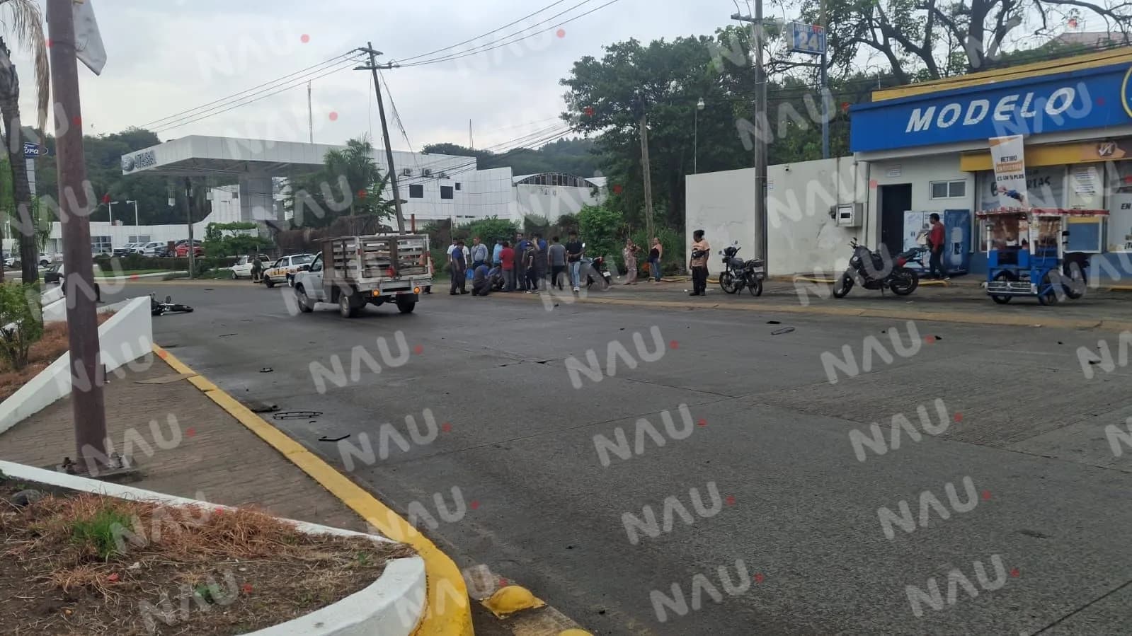 Motociclista sufre accidente en la carretera costera a la altura de El Porvenir, Tapachula
